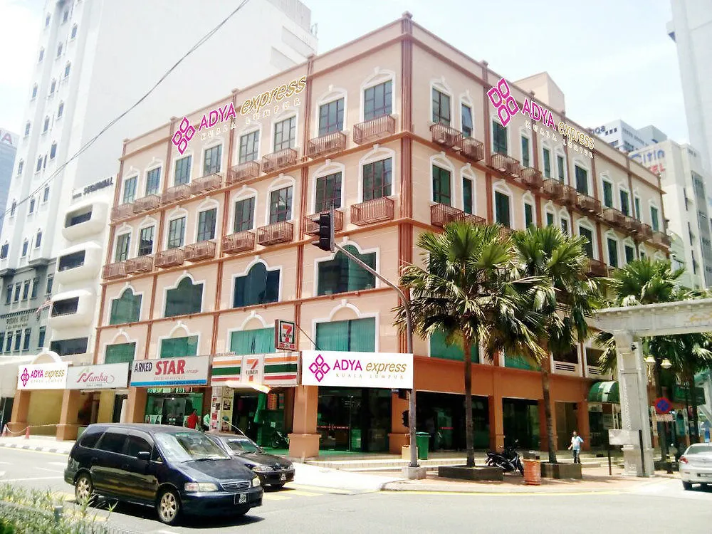 Otel Swing & Pillows - Dataran Merdeka Kuala Lumpur